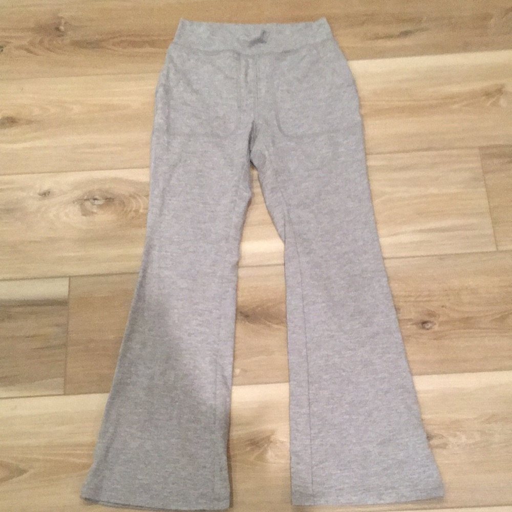 Girls size M super comfy for around the house breathable leggings
